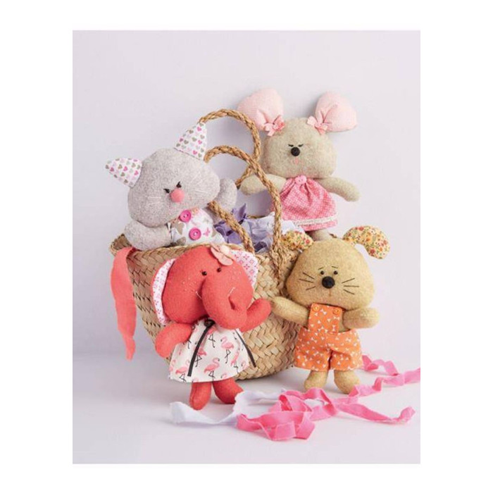 7 families - felt soft toys