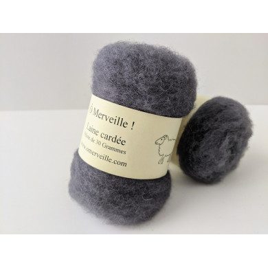 Slate gray carded wool