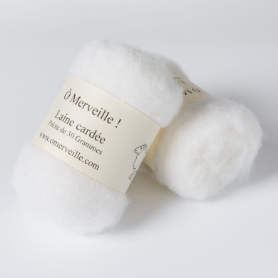 White carded wool