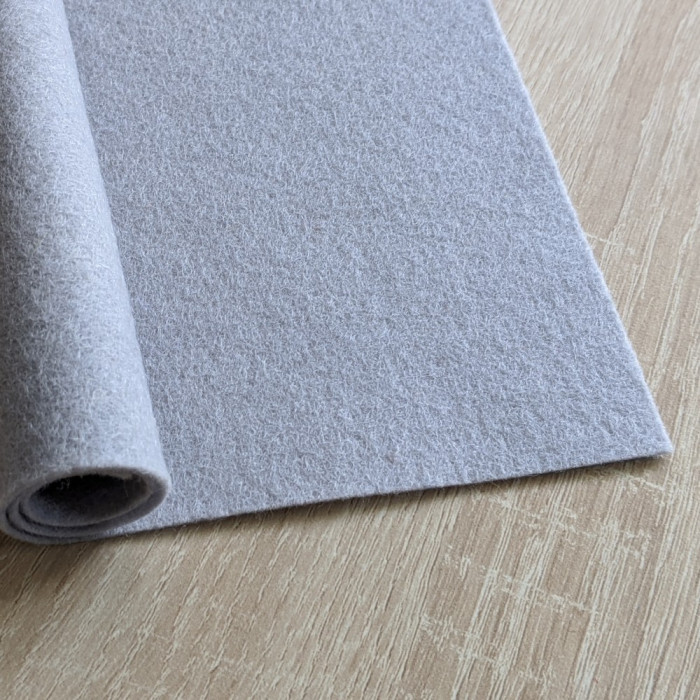 Pure mouse gray wool felt coupon 20 X 30 cm
