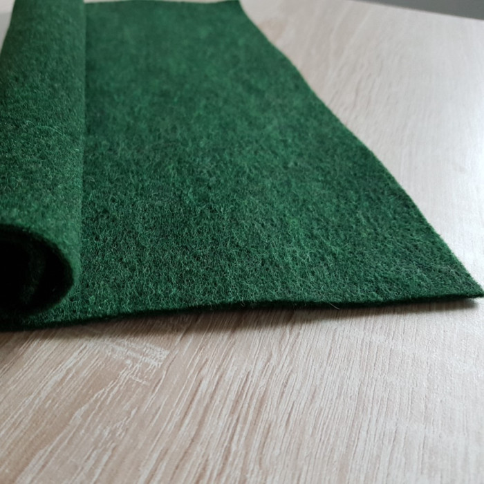 Fir green wool felt coupon 30 x 30 cm