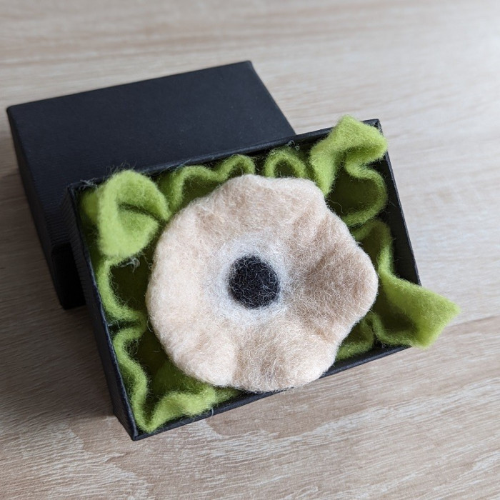 Felt Flower: Coral Anemone