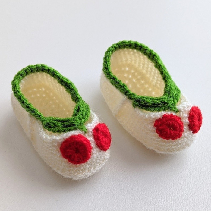 Chaussons à crocheter pour bébé - Phildar