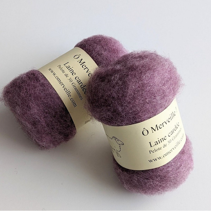 Heather mauve carded wool