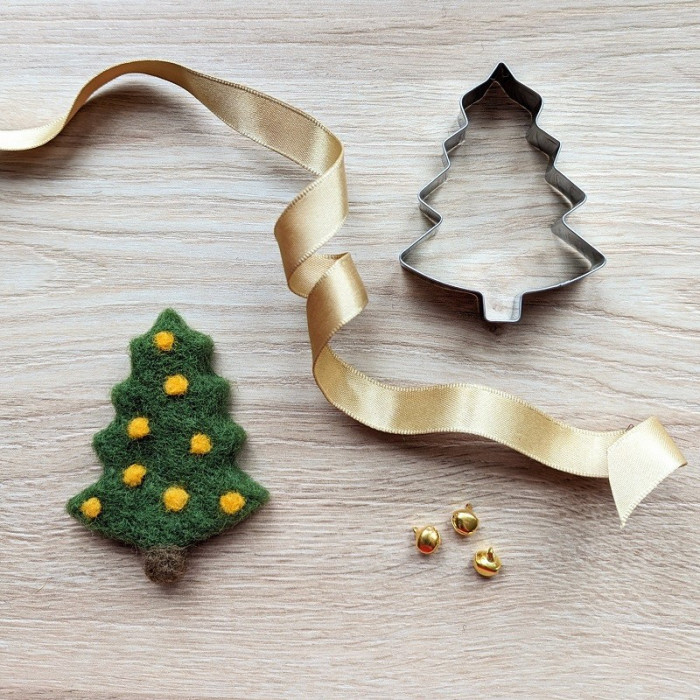 Set of 4 CHRISTMAS cookie cutters