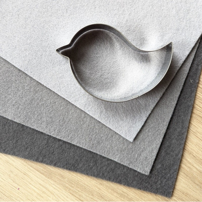 Slate gray pure wool felt coupon 20 X 30 cm