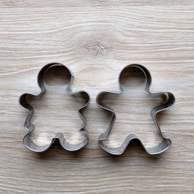 Gingerbread man cookie cutter x 2