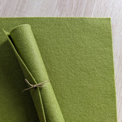Salie groene pure wolvilt coupon 25 X 60 cm