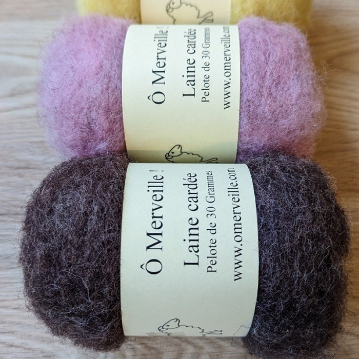 Heather brown carded wool