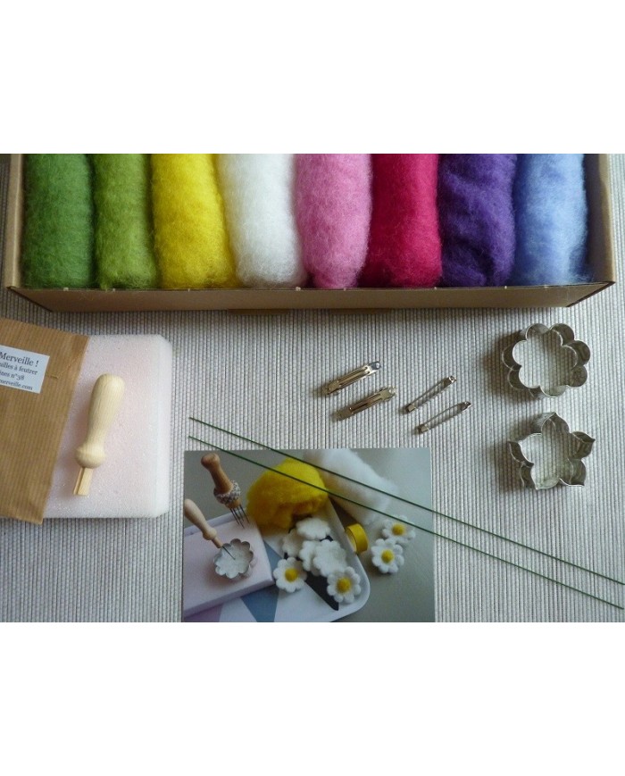 Kit création de fleurs en laine cardée