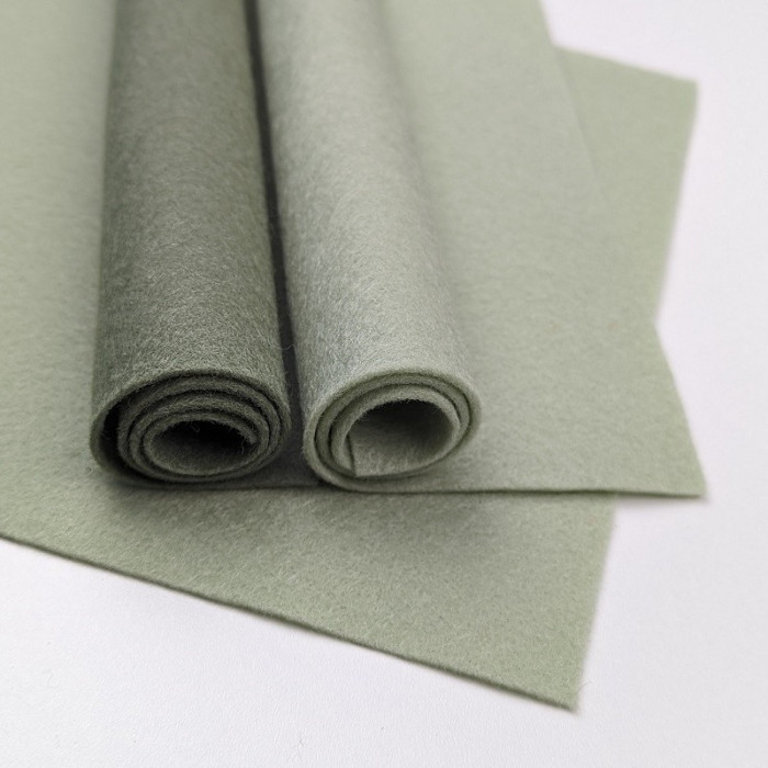 Feutrine pure laine vert de gris coupon 20 X 30