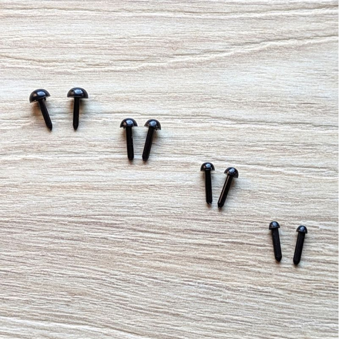 Pack of 4 bags: Plastic eyes 3, 4, 5 and 6 mm x 30 pieces
