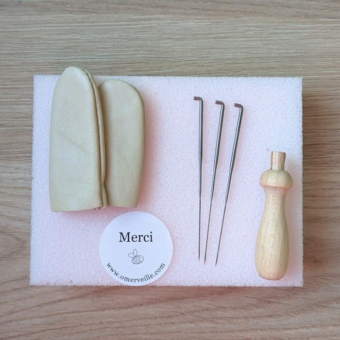 I'm starting felting - Basic tool kit