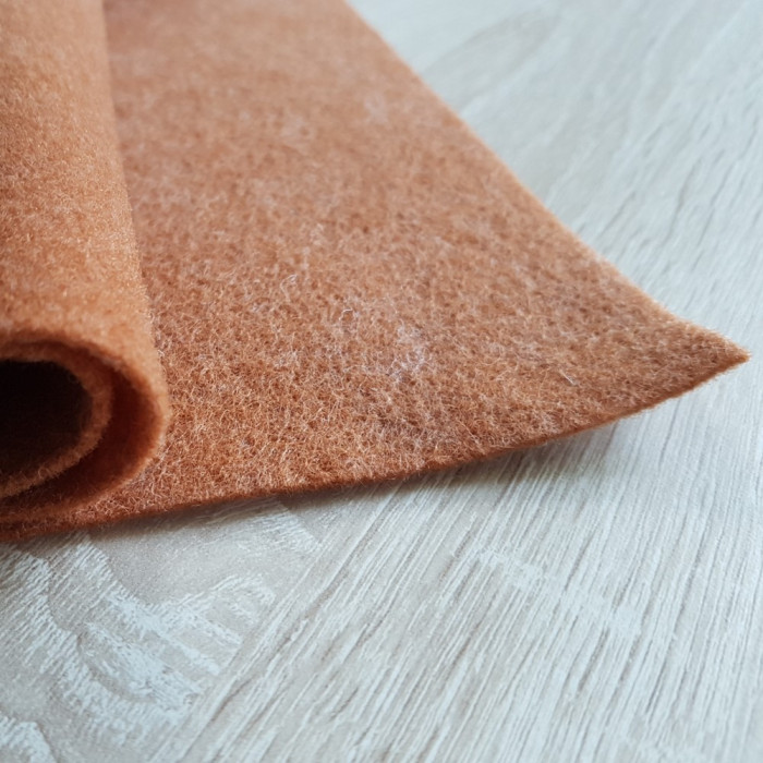 PROMO Coupon de feutre de laine caramel 46 x 148 cm (9)