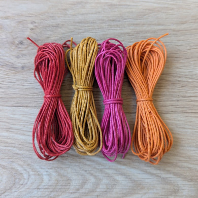PROMO Lot de 4 bobines de fil de coton ciré 1mm fruits rouges