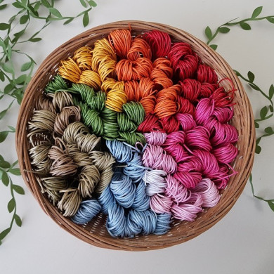 PROMO Pack of 4 spools of 1mm waxed cotton thread red fruits