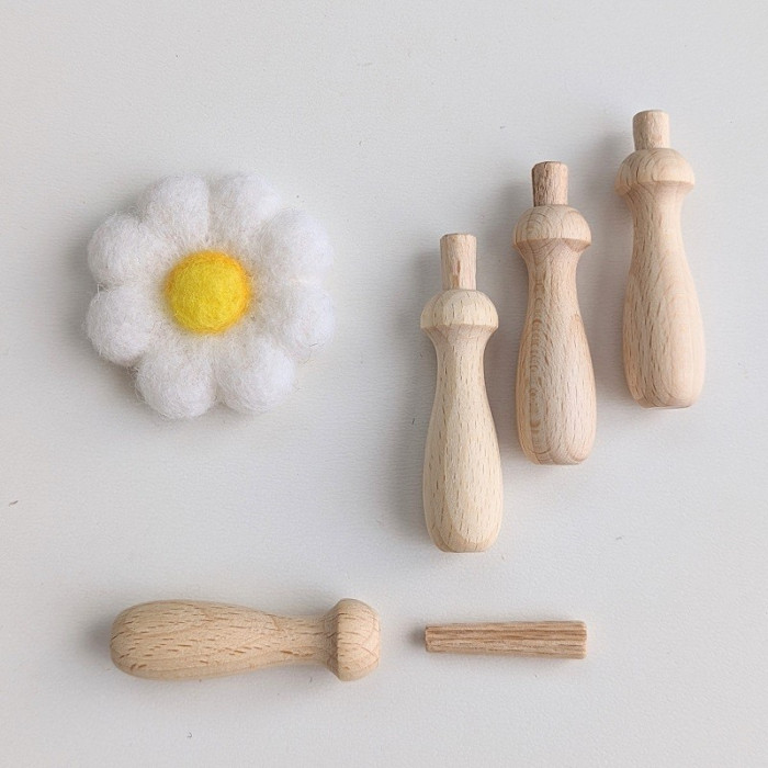 Second Choice copy Wooden felting handle for 1 needle (sold without needle)