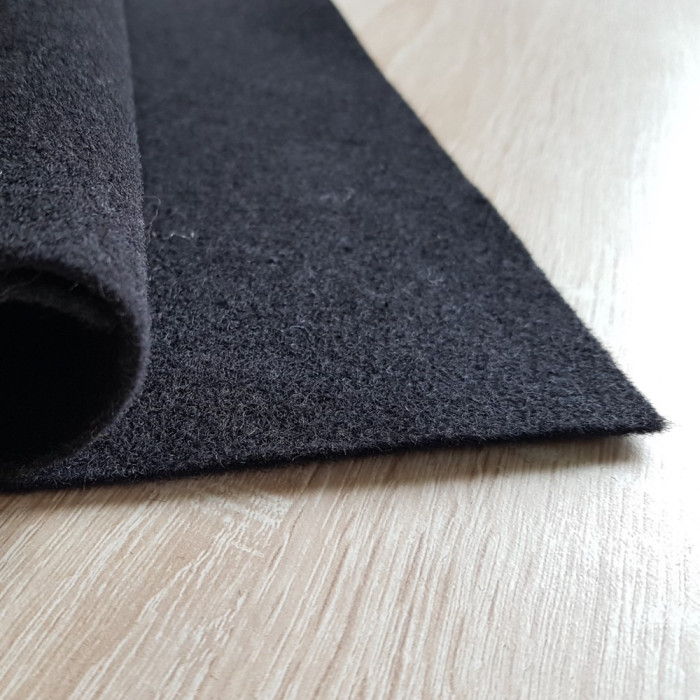 Coupon de feutre de laine noir 50 x 75 cm