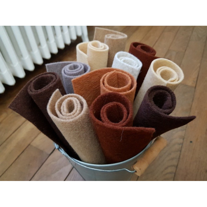 Coupon de feutre de laine beige chiné 50 x 75 cm