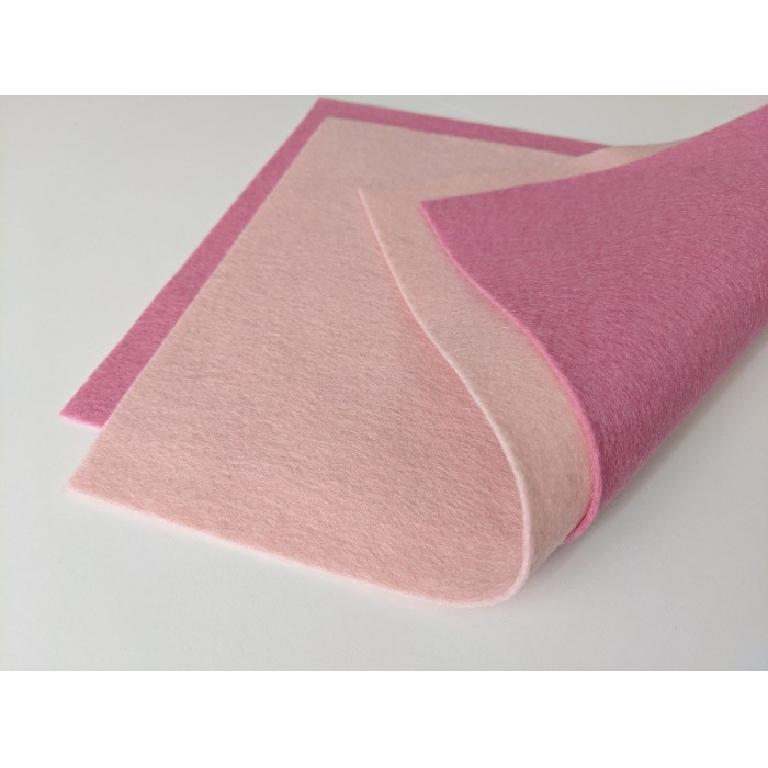 Pure pink wool felt coupon 20 X 30 cm