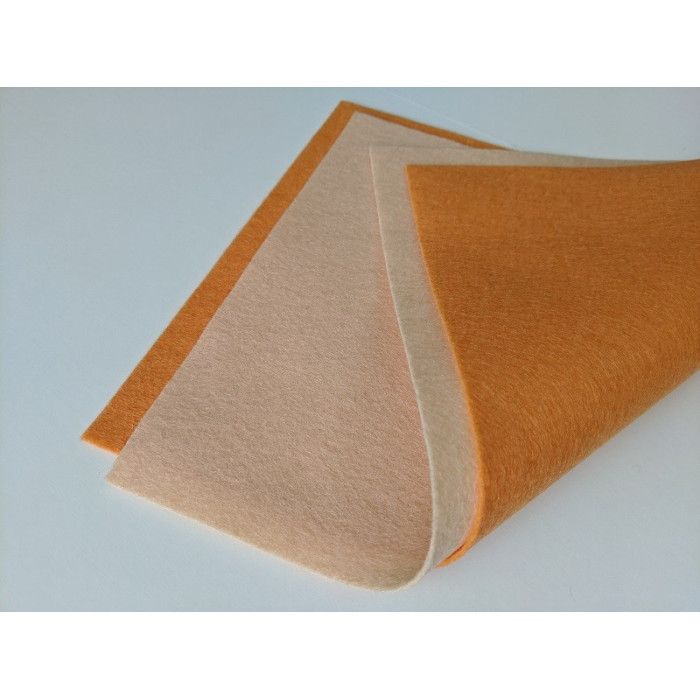 Feutrine pure laine abricot coupon 20 X 30 cm