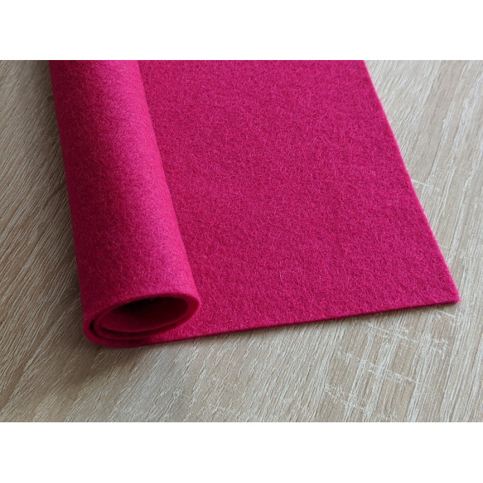 Pure wool raspberry felt coupon 20 X 30 cm